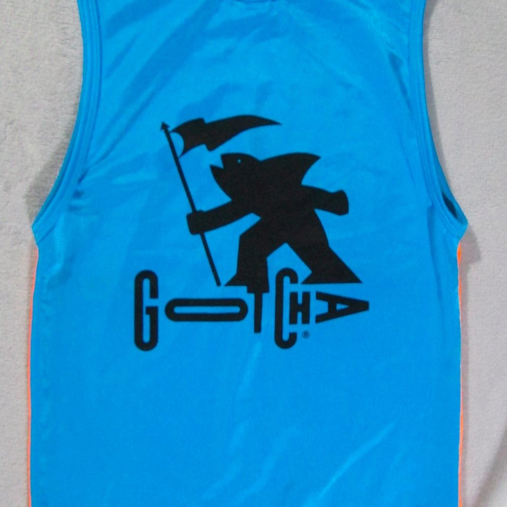 GOTCHA Rare Vintage Top in New Condition